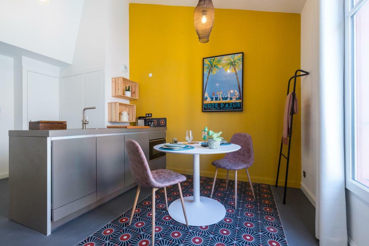 One-Bedroom Apartment Duplex