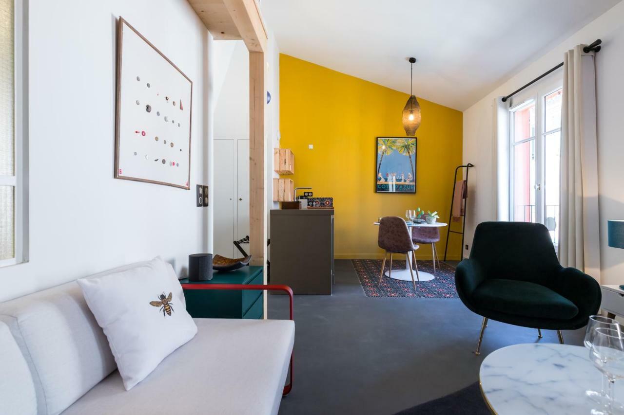 One-Bedroom Apartment Duplex